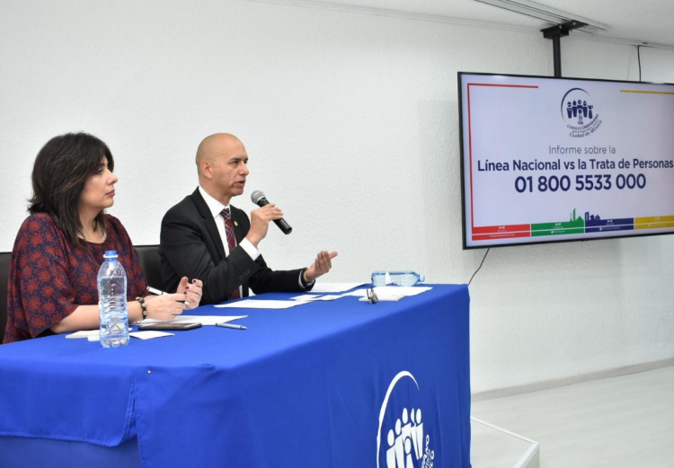 LLAMAMOS A DENUNCIAR TRATA EN LA LÍNEA NACIONAL